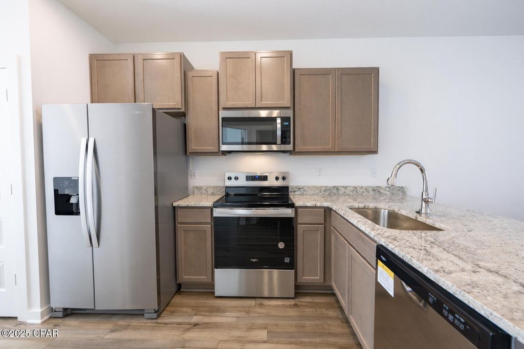 5860 Tyndall Place, Panama City, FL 32404