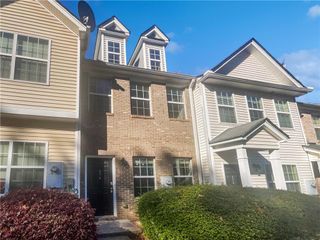 474 Berckman NW Drive, Lilburn, GA 30047