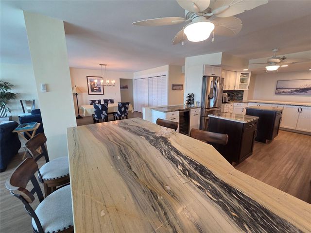 5200 BRITTANY DR. S 1510, St Petersburg, FL 33715