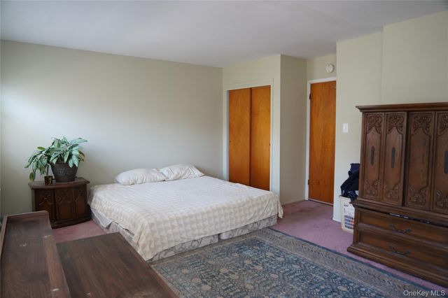 9720 88th Street, Ozone Park, NY 11416