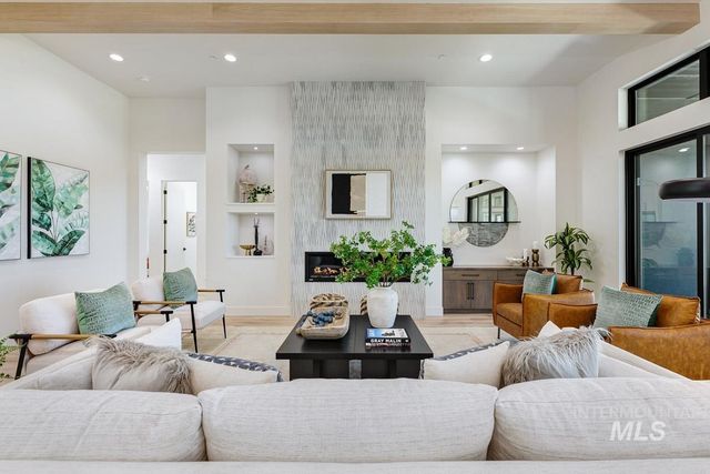 9835 Meadow Park Blvd, Middleton, ID 83644