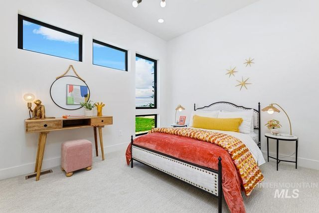 9835 Meadow Park Blvd, Middleton, ID 83644