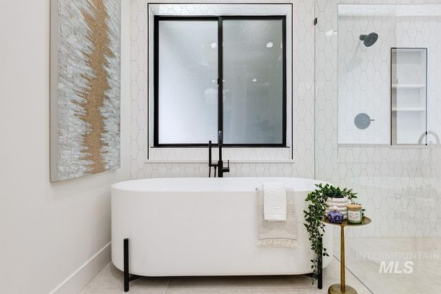 9835 Meadow Park Blvd, Middleton, ID 83644