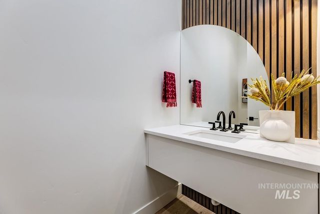 9835 Meadow Park Blvd, Middleton, ID 83644