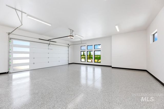 9835 Meadow Park Blvd, Middleton, ID 83644