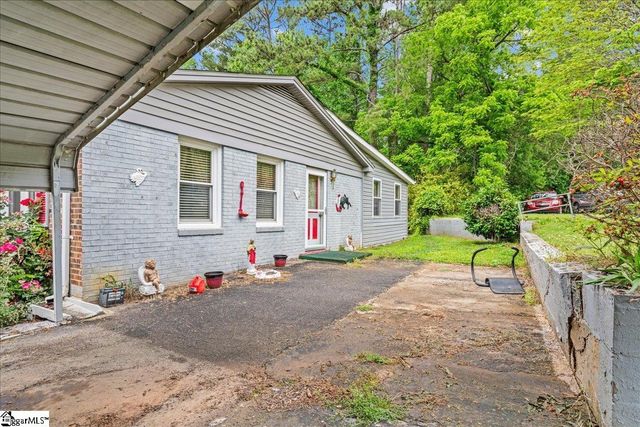 202 Vermont Drive, Gaffney, SC 29341