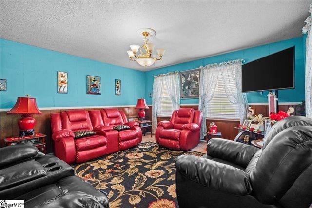 202 Vermont Drive, Gaffney, SC 29341