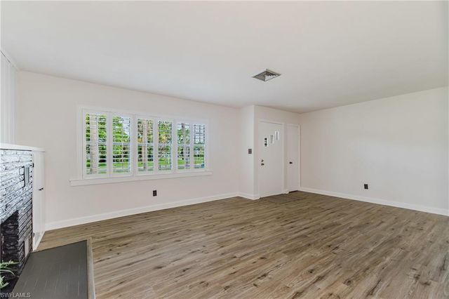 1310 La Faunce WAY, Fort Myers, FL 33919