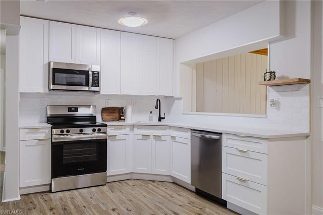 1310 La Faunce WAY, Fort Myers, FL 33919