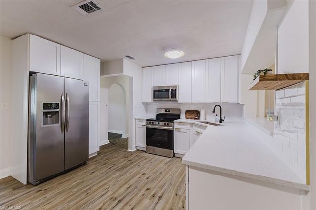 1310 La Faunce WAY, Fort Myers, FL 33919