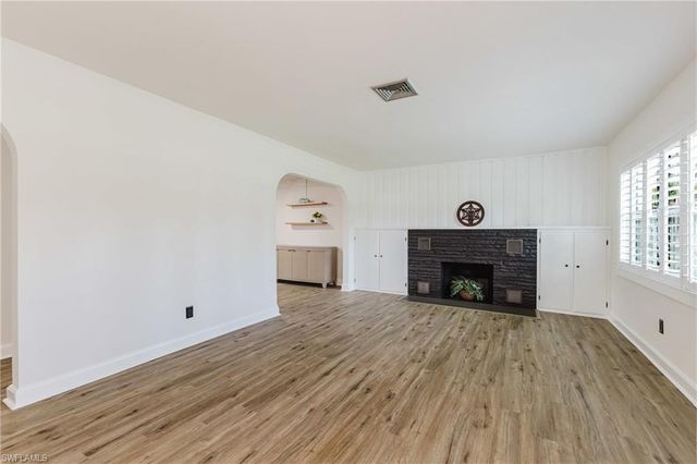 1310 La Faunce WAY, Fort Myers, FL 33919
