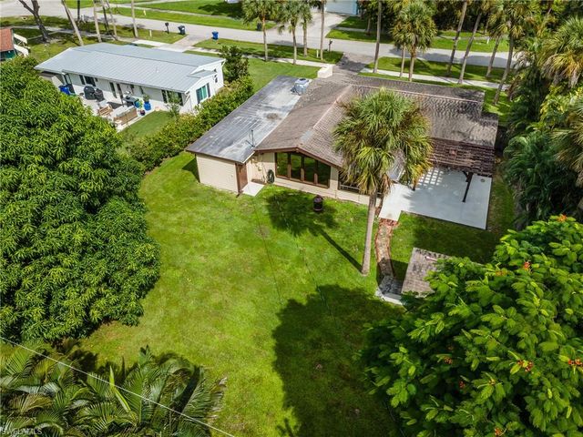 1310 La Faunce WAY, Fort Myers, FL 33919