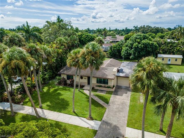 1310 La Faunce WAY, Fort Myers, FL 33919