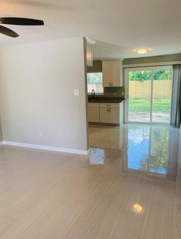 8027 Herschelwood Street, Houston, TX 77033