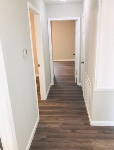 8027 Herschelwood Street, Houston, TX 77033