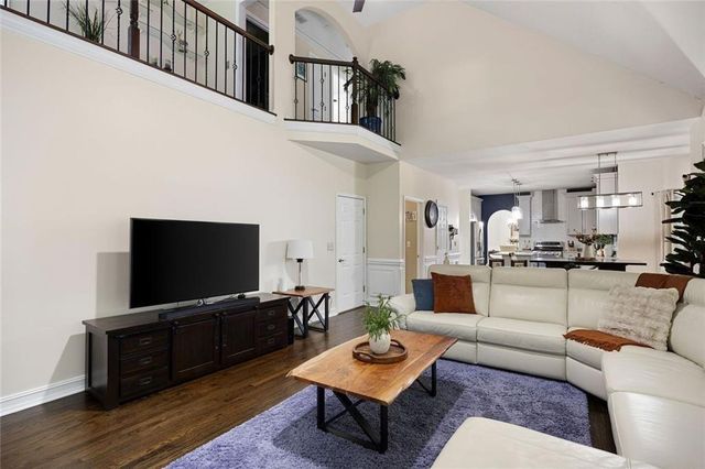 512 Cypress Pointe, Woodstock, GA 30189