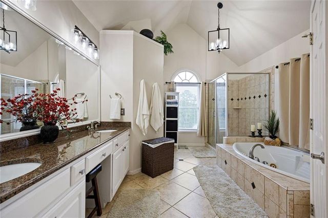 512 Cypress Pointe, Woodstock, GA 30189
