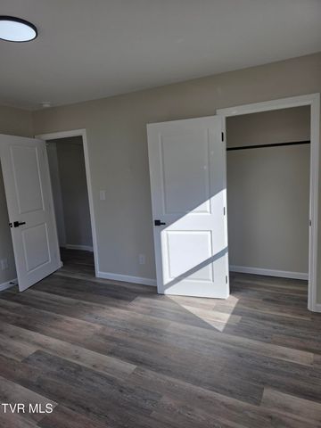 305 Johnston Avenue, Bristol, TN 37620