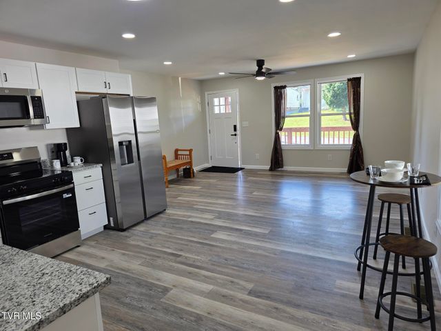 305 Johnston Avenue, Bristol, TN 37620