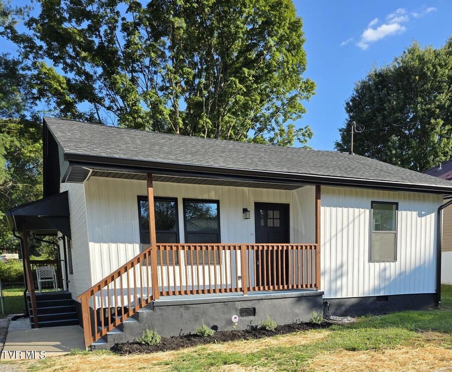 305 Johnston Avenue, Bristol, TN 37620