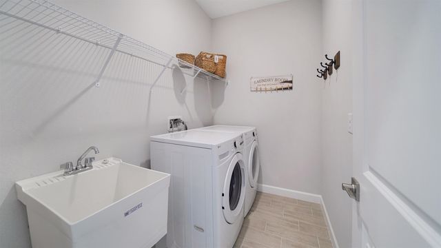 93 Beacon Mill Ln, Palm Coast, FL 32137