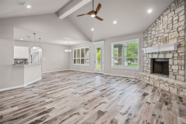 6620 Pinehurst Drive, Granbury, TX 76049