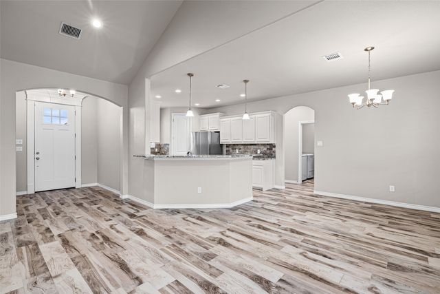 6620 Pinehurst Drive, Granbury, TX 76049