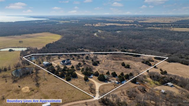 1205 Northshore Lane, Valley View, TX 76272