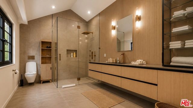 8721 Sunset Plaza Terrace, West Hollywood, CA 90069