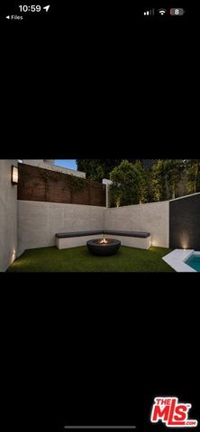 8721 Sunset Plaza Terrace, West Hollywood, CA 90069