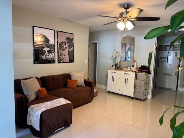 410 SW 7th Street Unit 1, Fort Lauderdale, FL 33315