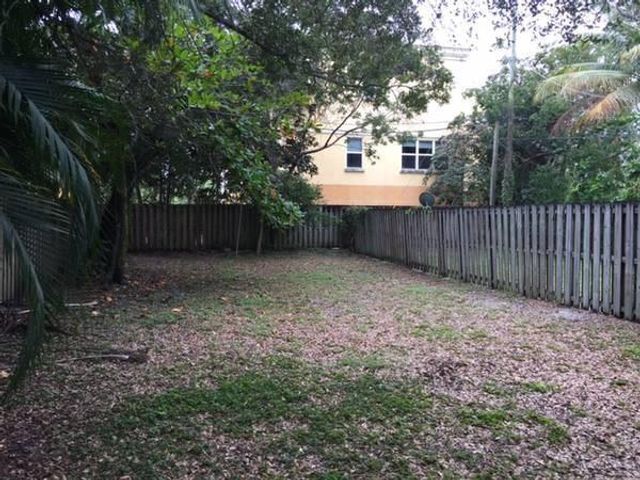 410 SW 7th Street Unit 1, Fort Lauderdale, FL 33315