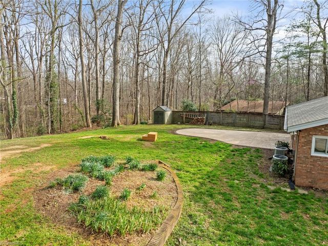 5313 Montevista Drive, Greensboro, NC 27407