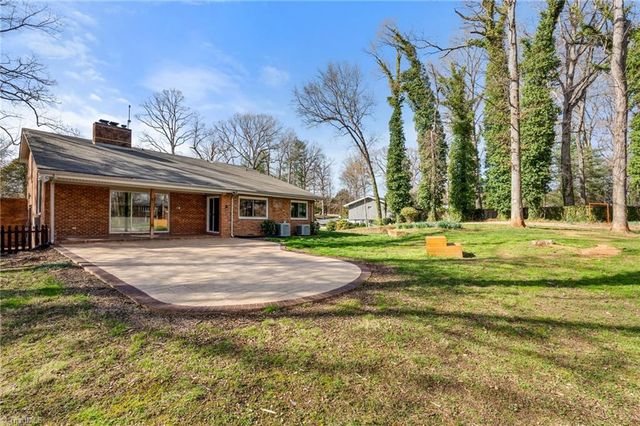 5313 Montevista Drive, Greensboro, NC 27407