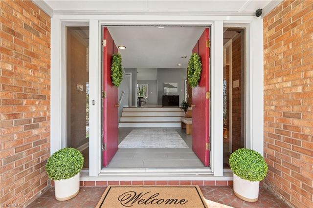 5313 Montevista Drive, Greensboro, NC 27407