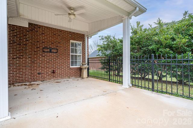 2179 Brookberry Lane, Gastonia, NC 28056