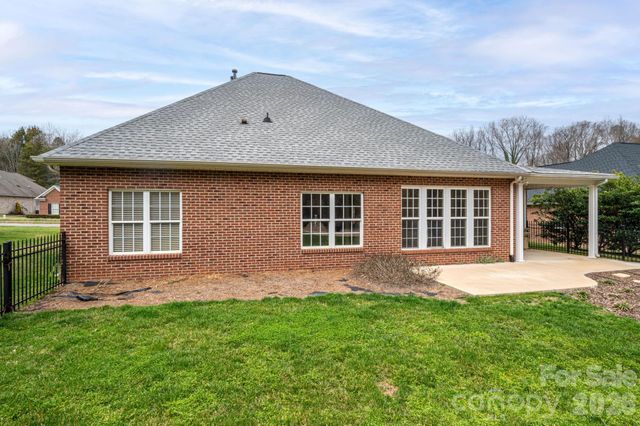 2179 Brookberry Lane, Gastonia, NC 28056