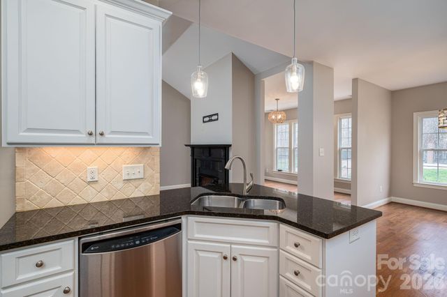 2179 Brookberry Lane, Gastonia, NC 28056