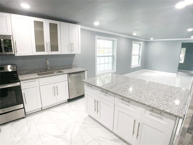 3427 16TH AVENUE S, St Petersburg, FL 33711
