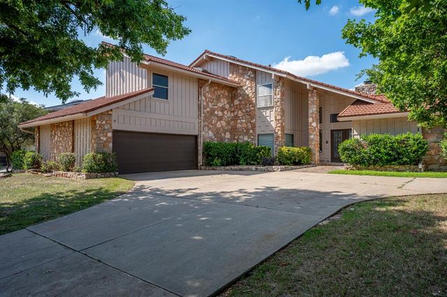 3021 Raintree Road, Oklahoma City, OK 73120