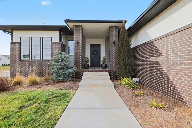 2403 N Bluestone St, Andover, KS 67002