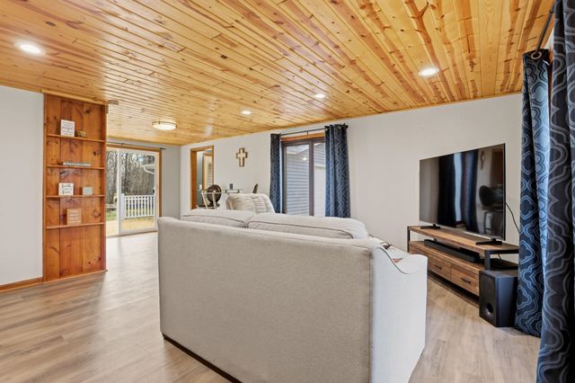 249 W Miller Road, Midland, MI 48640