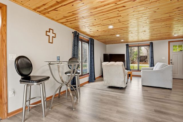 249 W Miller Road, Midland, MI 48640