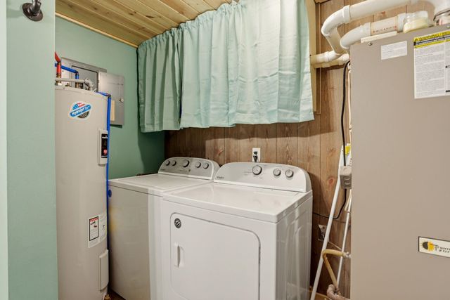 249 W Miller Road, Midland, MI 48640