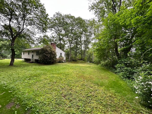 58 Summer Hill Rd, Maynard, MA 01754