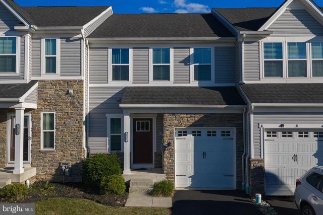 1517 EMILY CT, Hatfield, PA 19440