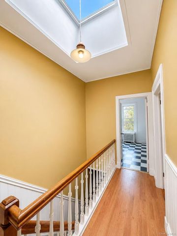 5805 69th Avenue, Ridgewood, NY 11385