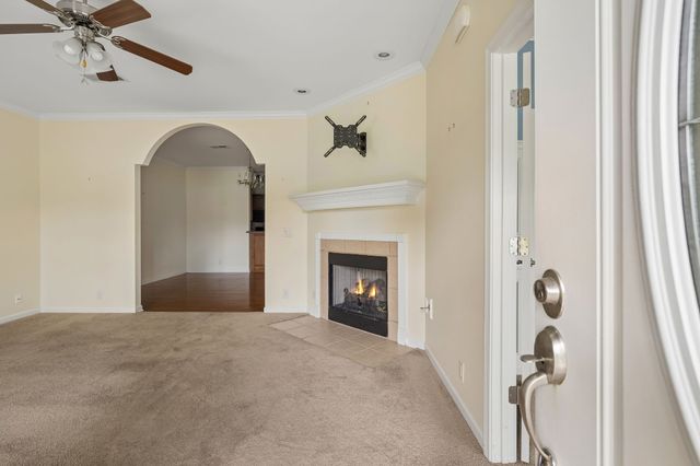 123 Shore Dr, White House, TN 37188