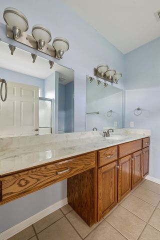 123 Shore Dr, White House, TN 37188