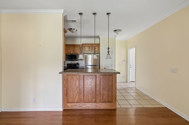 123 Shore Dr, White House, TN 37188